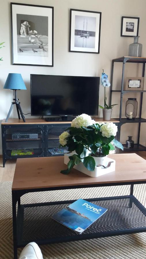 New City Center Design Apartment Πόρετς Εξωτερικό φωτογραφία
