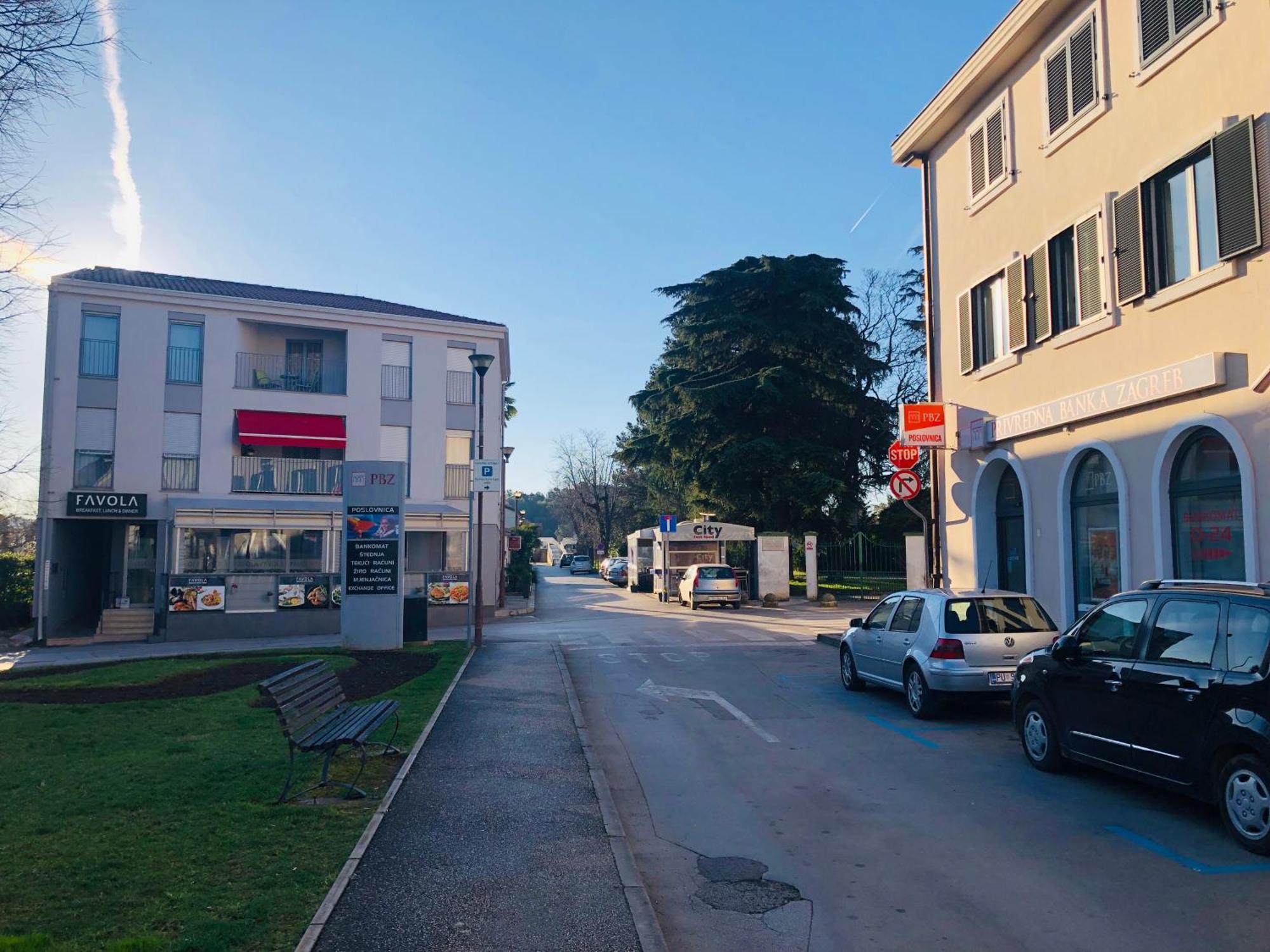 New City Center Design Apartment Πόρετς Εξωτερικό φωτογραφία