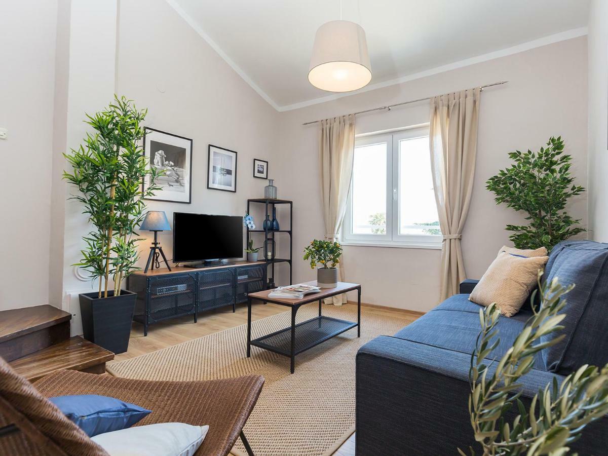 New City Center Design Apartment Πόρετς Εξωτερικό φωτογραφία