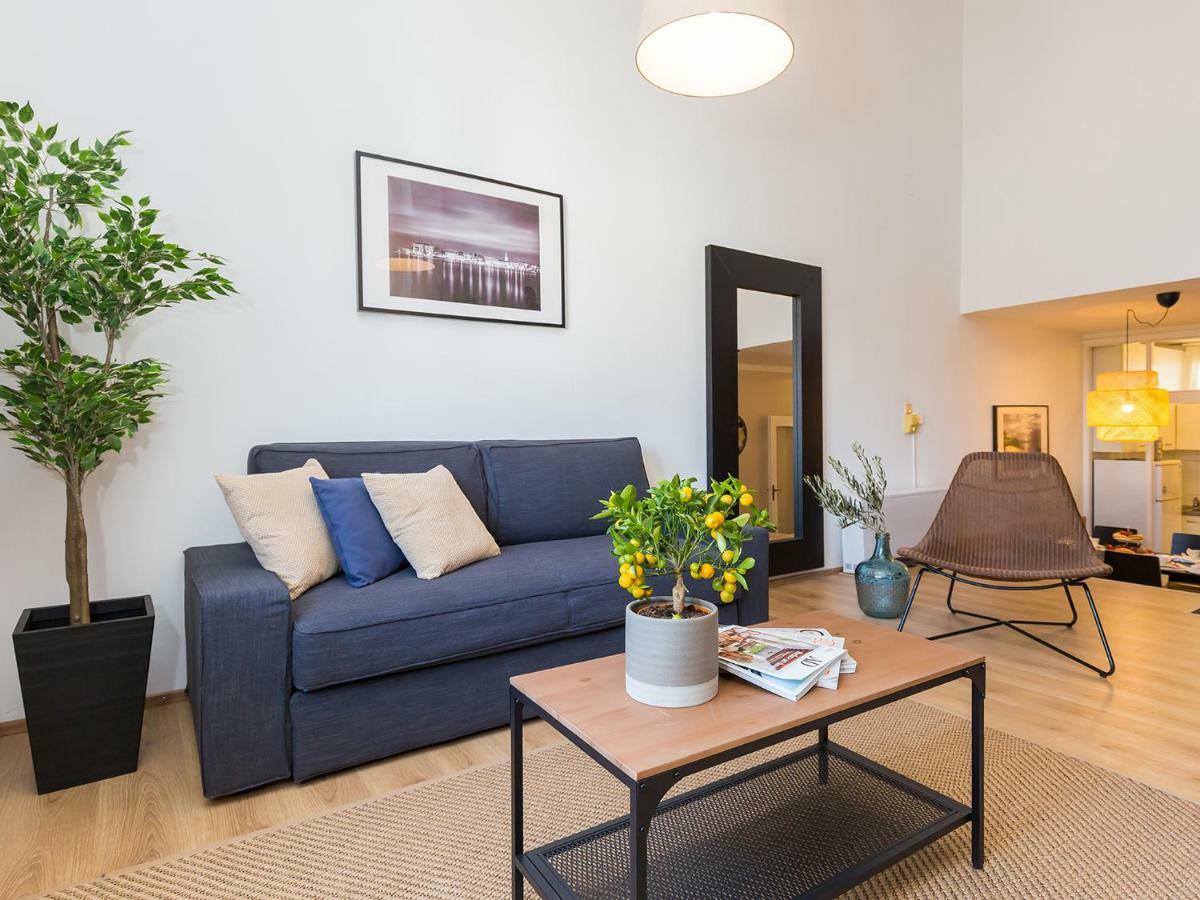 New City Center Design Apartment Πόρετς Εξωτερικό φωτογραφία